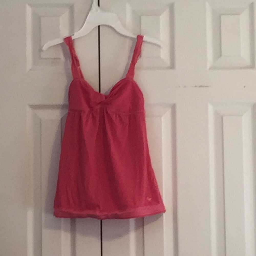 Pink tee